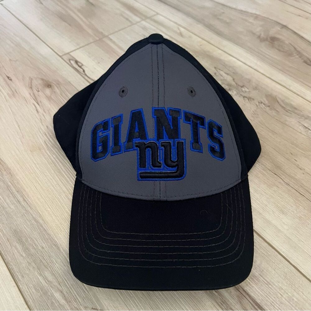 NFL NY Giants football cap hat one size adjustable